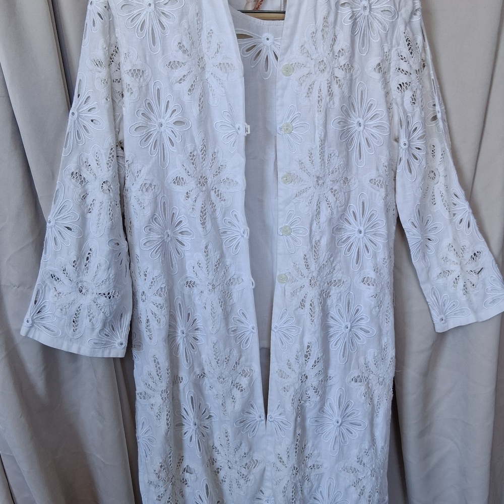 White Floral Lace Jacket And  Shell